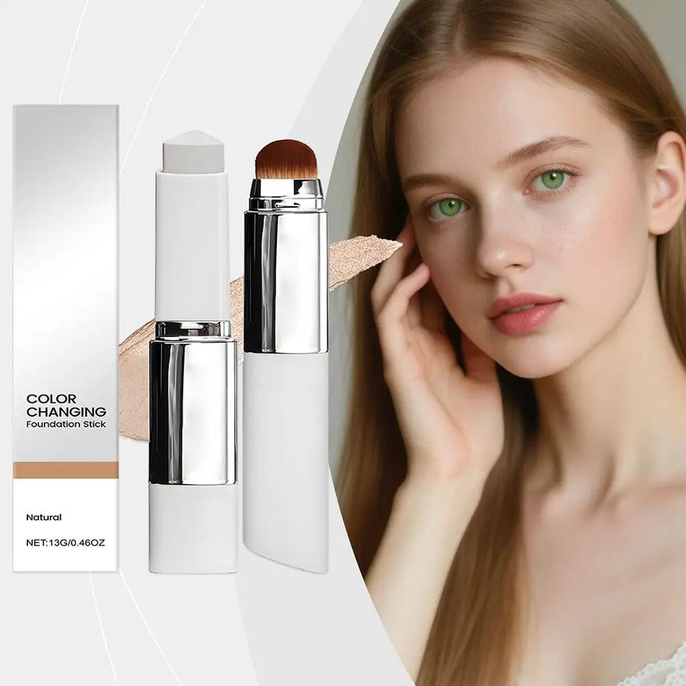 CompactFoundation: Compact Kleur Veranderend Volledige Dekking Foundation Crème Stick