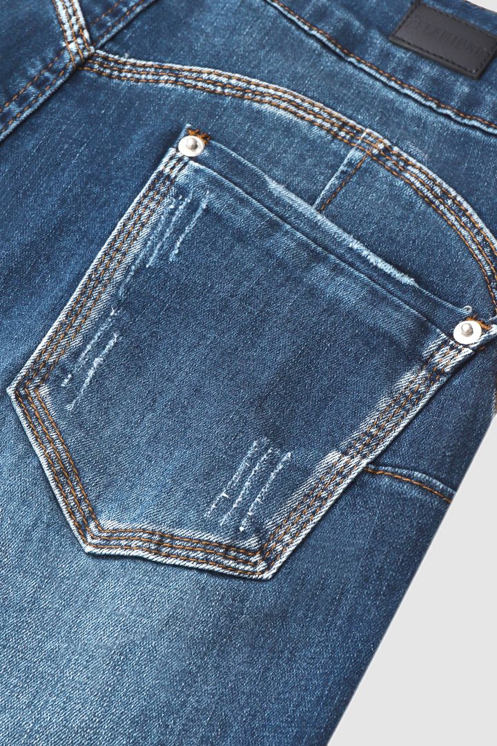 Icone™ KneeDenim: Rekbaar Stijlvolle Knielange Denim Broek