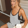 Icone™ DressShorts: Casual Mini Mouwloze Jurk Met Ingebouwde Korte Broek