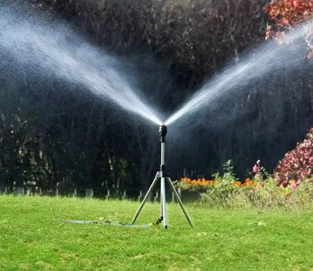 Tripod Sprinkler™ : 360° Roterend Driepoot Tuin Sproeier