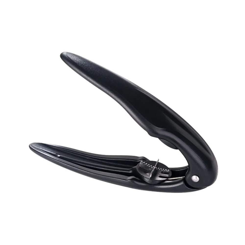 Globetrek° NutCracker 1+1 GRATIS: Eenvoudig Te Gebruiken Hoogwaardige Ergonomische Noten Kraker